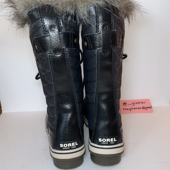 LMT ED 8.5 Joan Of Arctic Black Ostrich Fur Lined Winter Boots (Gold Hardware) - Picture 11 of 16